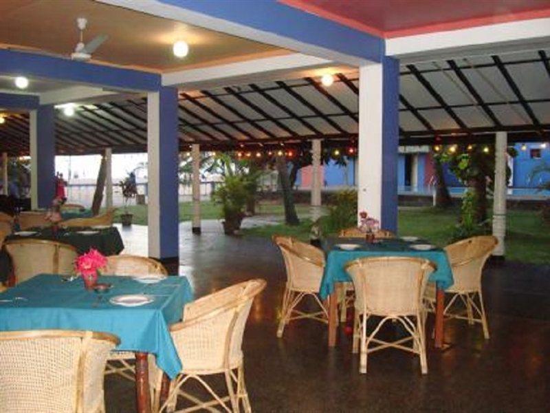فندق نيجومبوفي  فندق توباز بيتش المظهر الخارجي الصورة