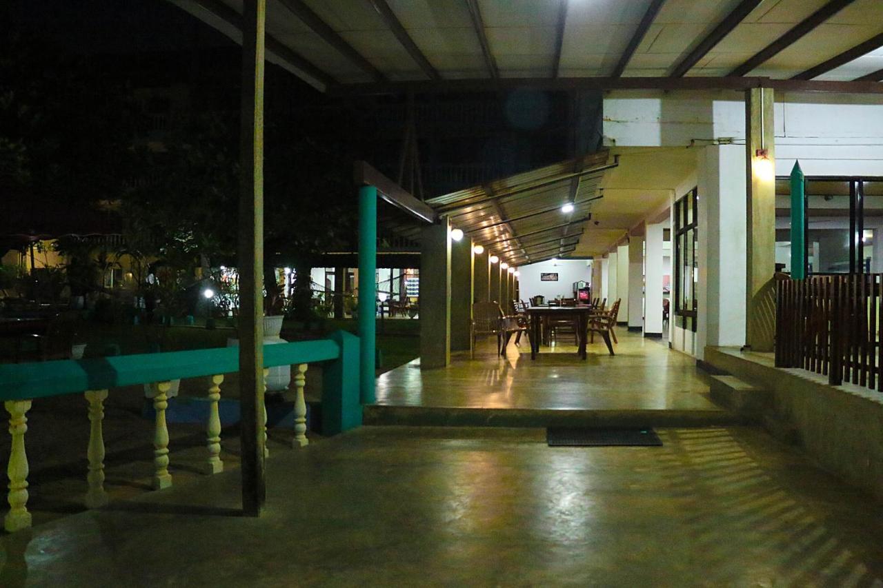 فندق نيجومبوفي  فندق توباز بيتش المظهر الخارجي الصورة